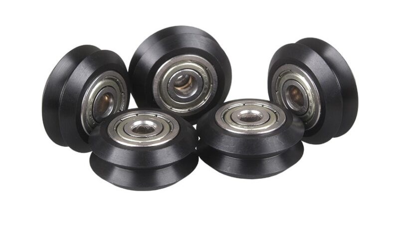 POM guide wheel with chute 3